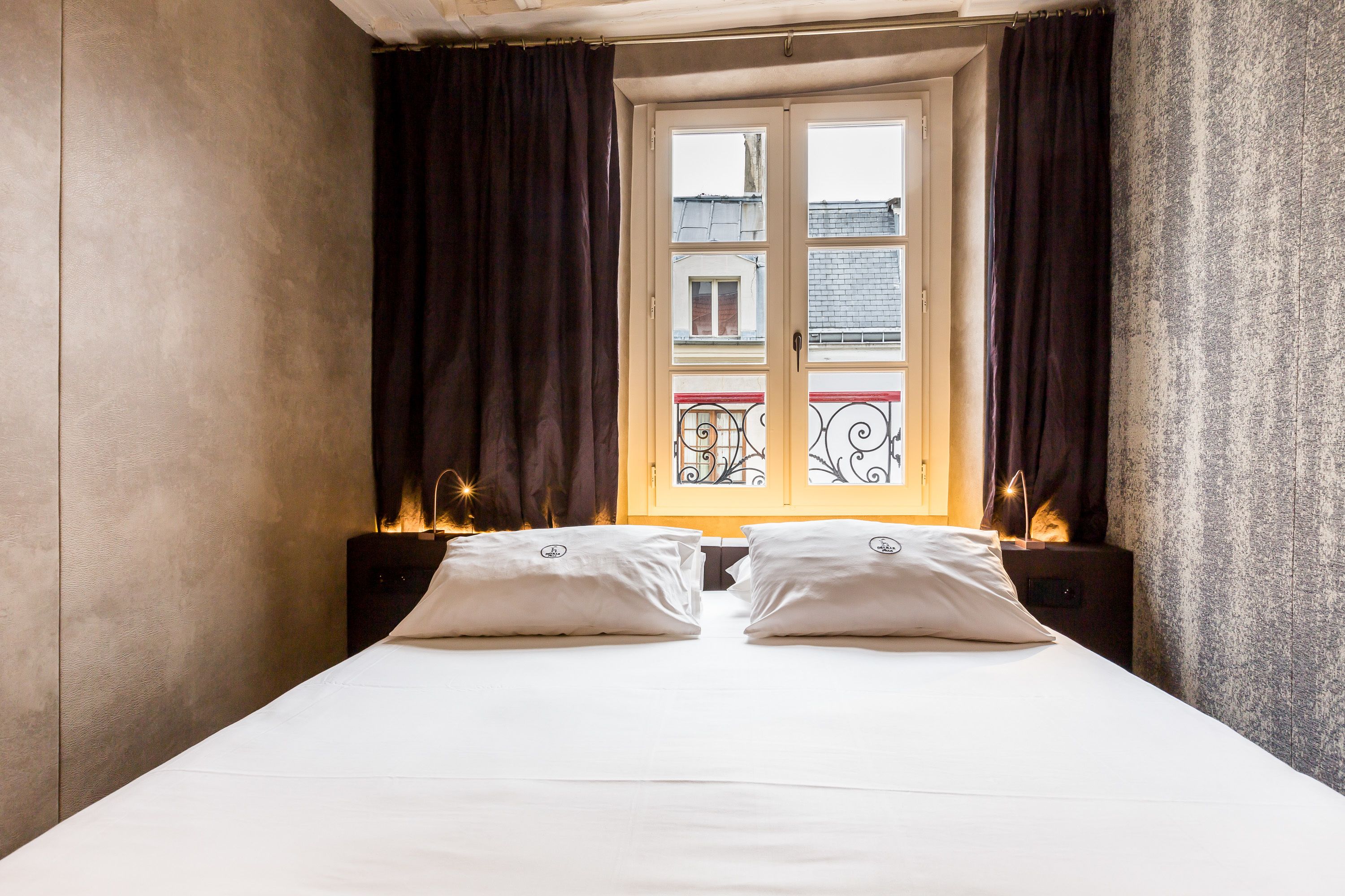 deluxe double room | premium bedding, minibar, in-room safe, individually decorated