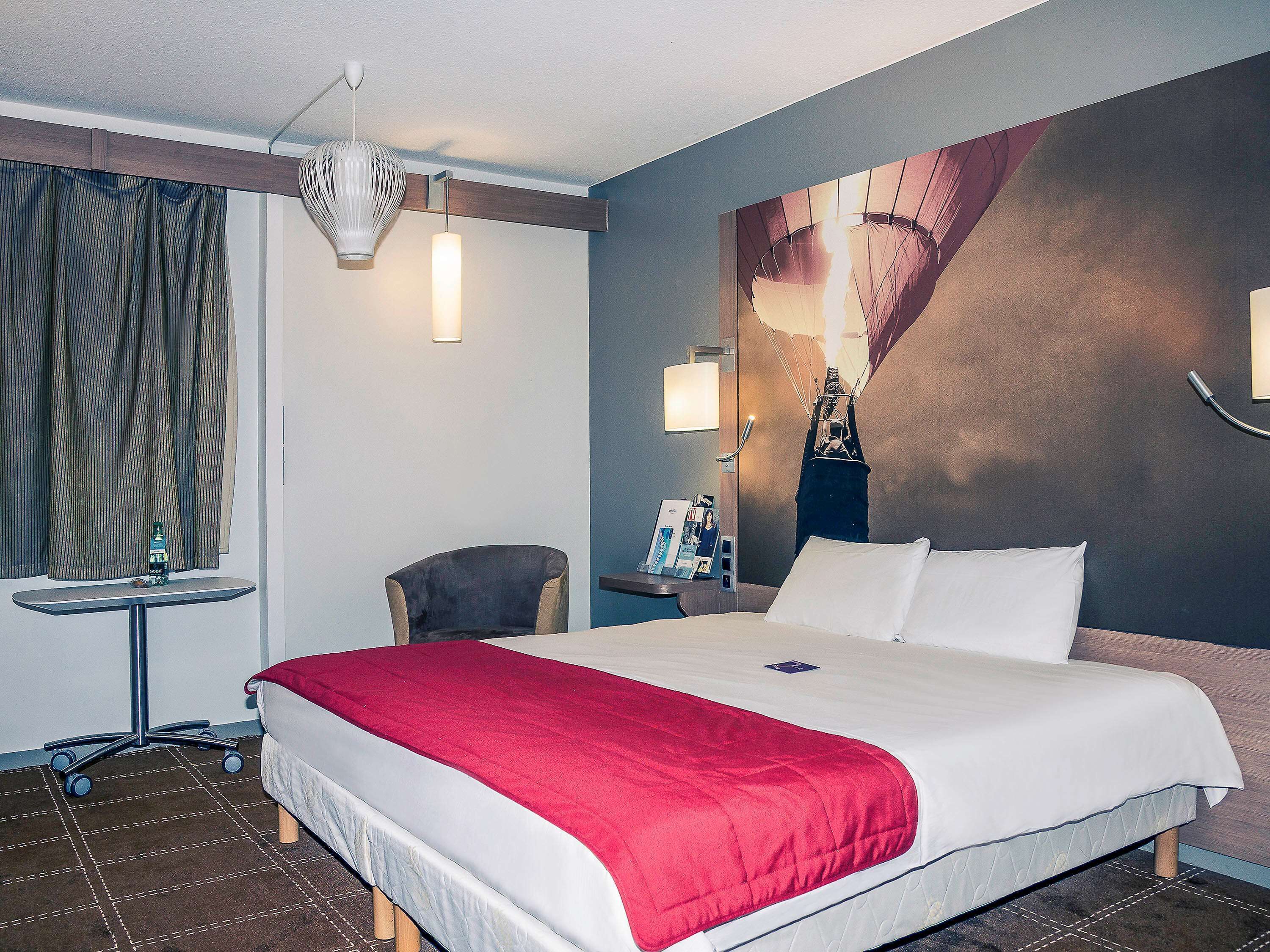Chambre Standard, 1 lit double | Literie de qualité supérieure, minibar, coffres-forts dans les chambres