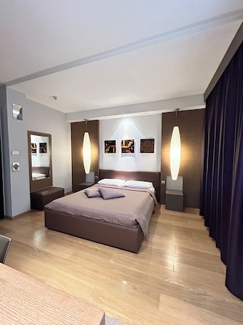 Superior Double Room | Down comforters, minibar, in-room safe, desk