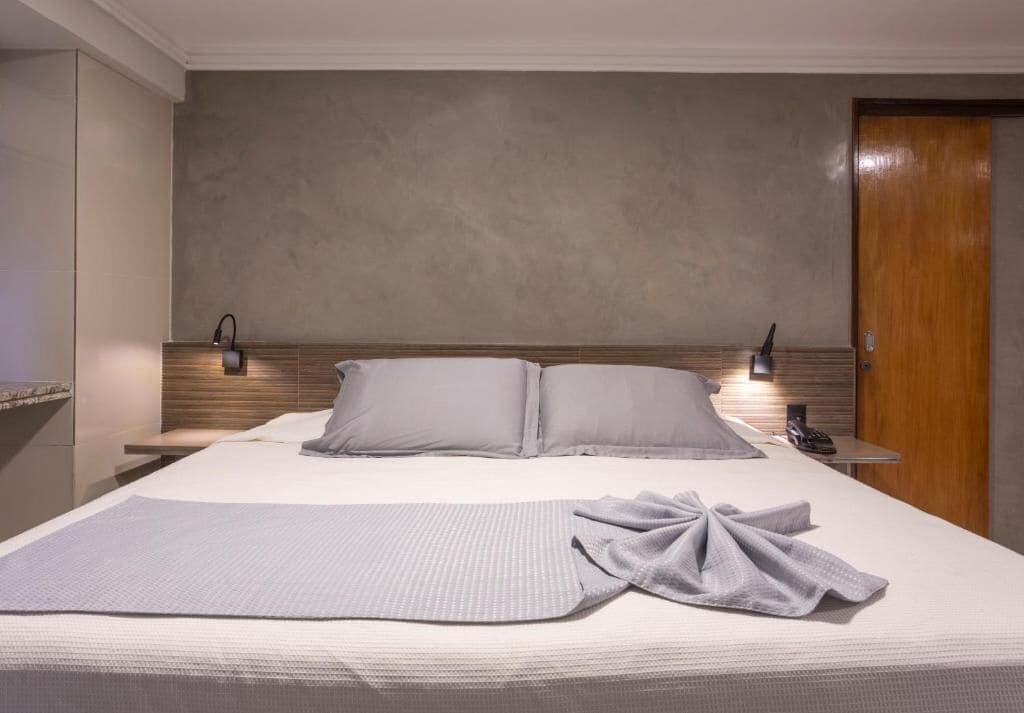 Premium bedding, minibar, in-room safe, free WiFi