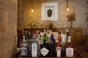 Breakfast, lunch, dinner served; Mediterranean cuisine, garden views