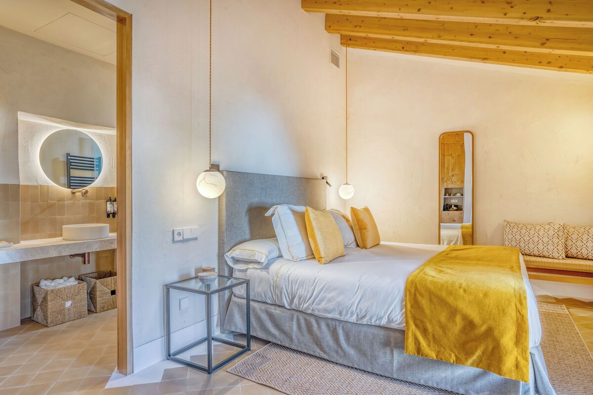 Habitación estándar | Ropa de cama de alta calidad, camas con efecto memoria y minibar 