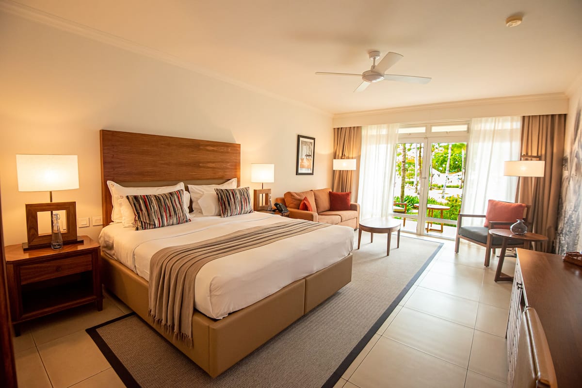 Suite Deluxe | 1 camera, minibar, una cassaforte in camera, una scrivania