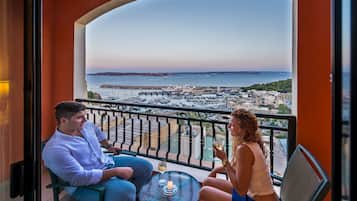 Superior Room, Balcony, Sea View | Balcony