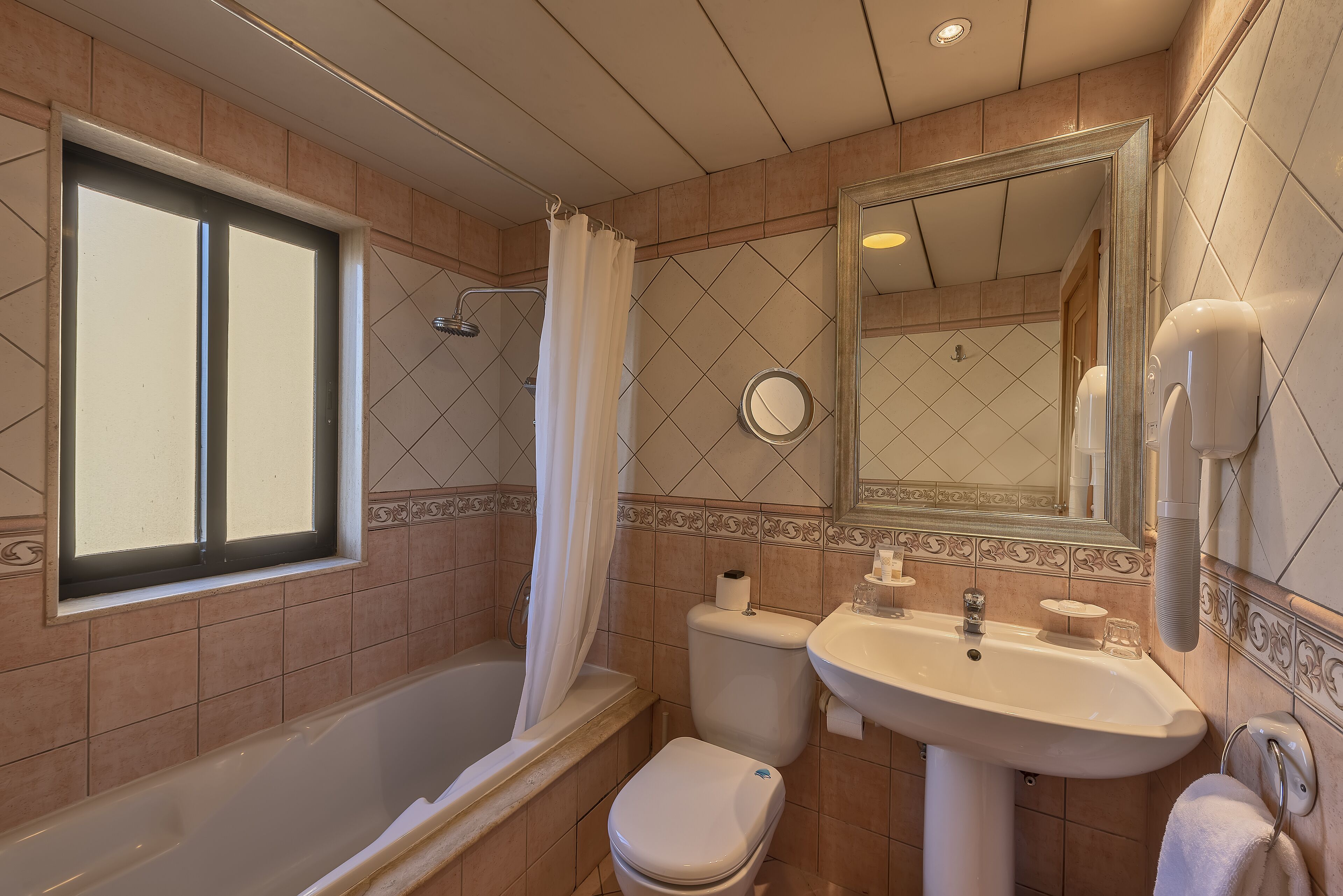 room, valley view | bathroom | free toiletries, hair dryer, towels