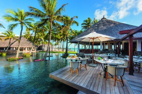 7 restaurants, breakfast, lunch served; local and international cuisine. Constance Belle Mare Plage