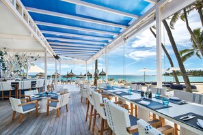 7 restaurants; ze serveren er ontbijt, lunch, diner en brunch 