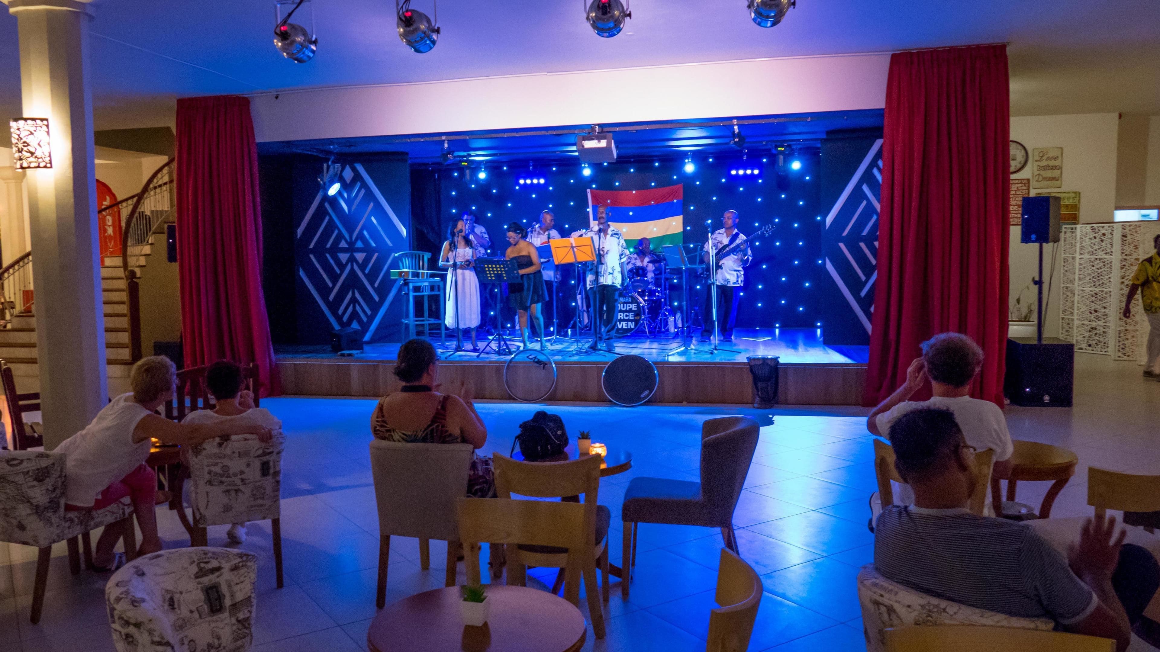 Foto - Le Peninsula Bay Beach Resort & Spa