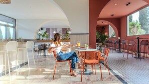 Bar (on property) - Iolida Corfu Resort by Smile Hotels (Corfu)