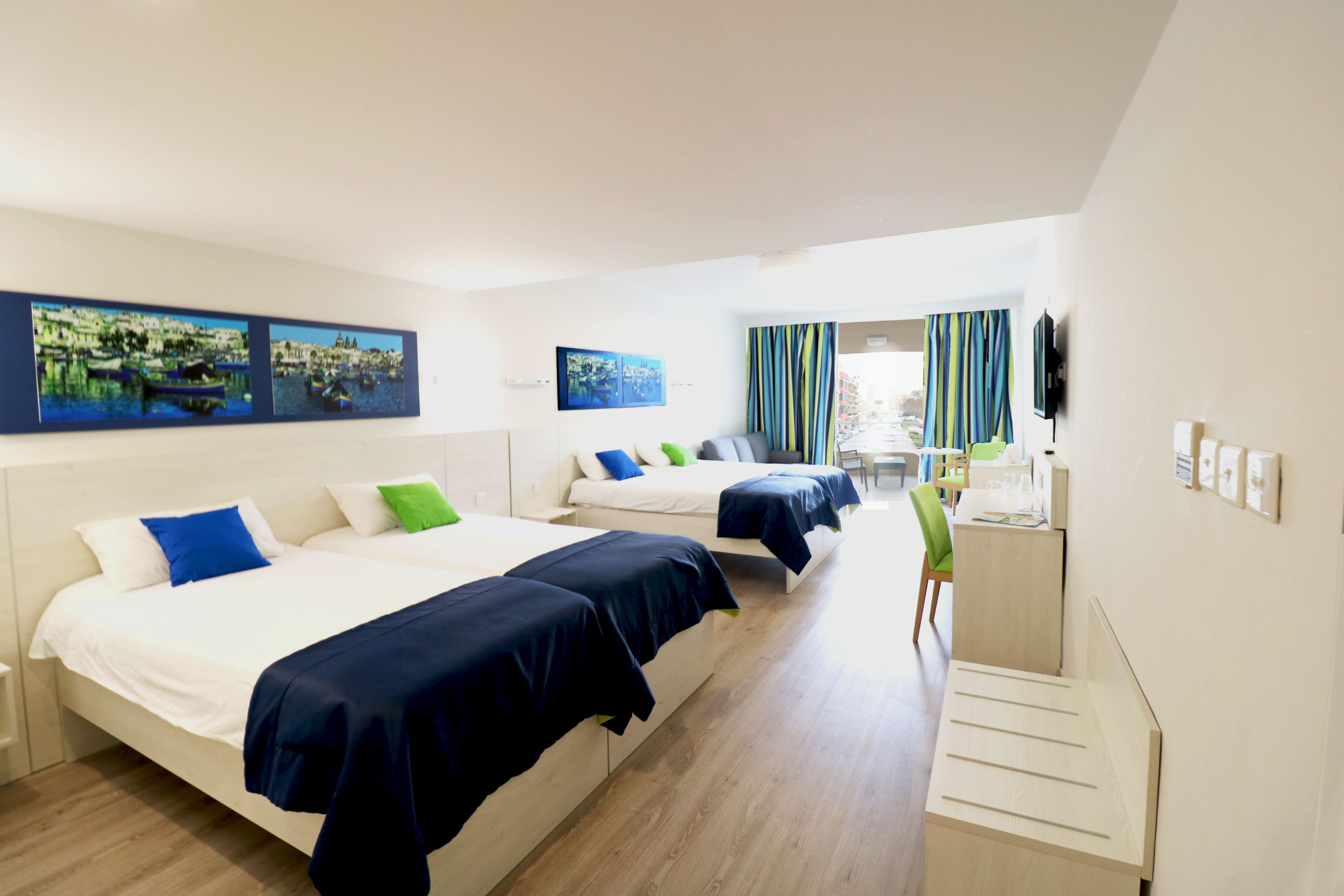 In-room safe, desk, free WiFi, bed sheets