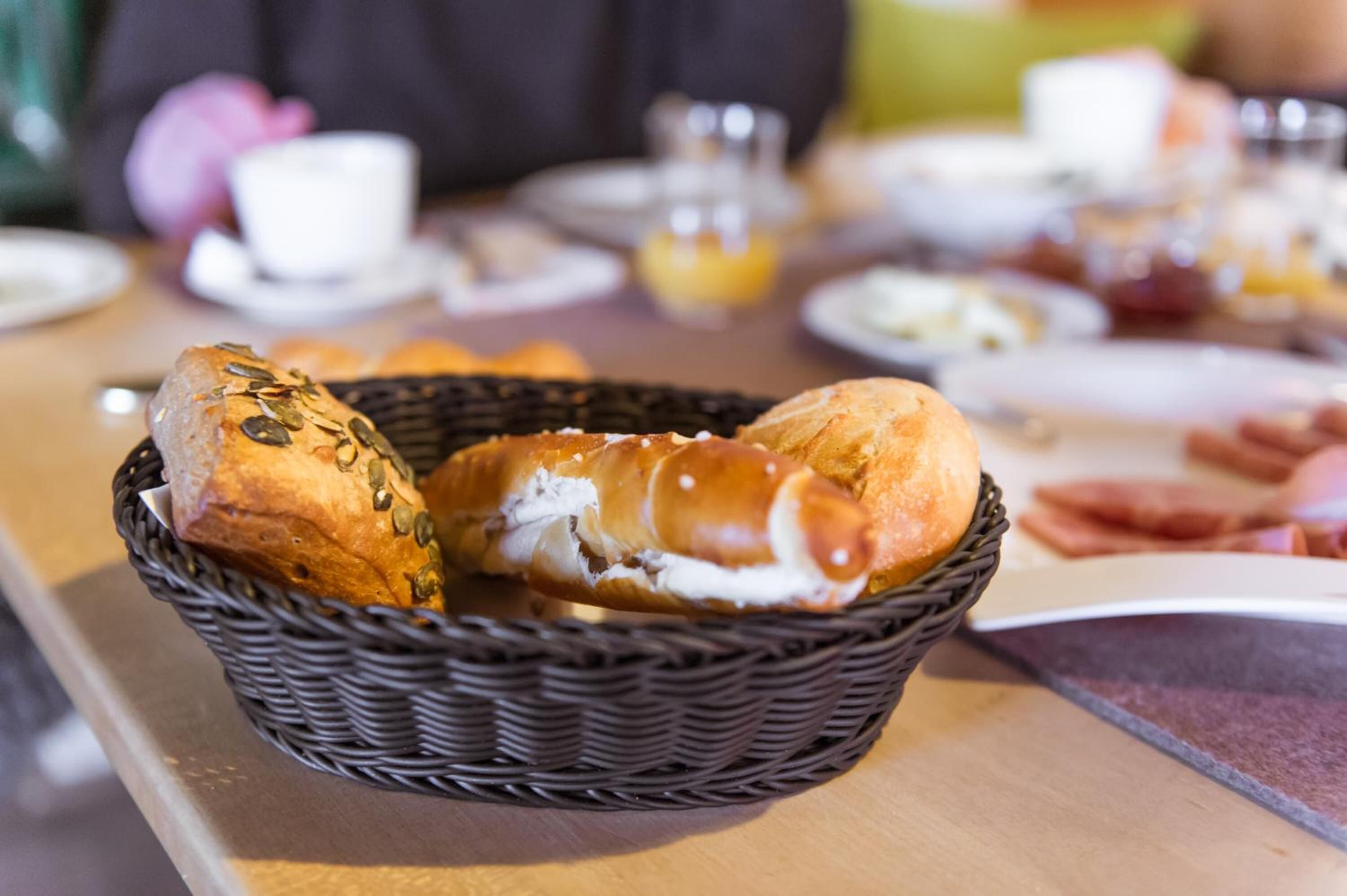 lunch and dinner served