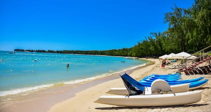 Tarisa Resort