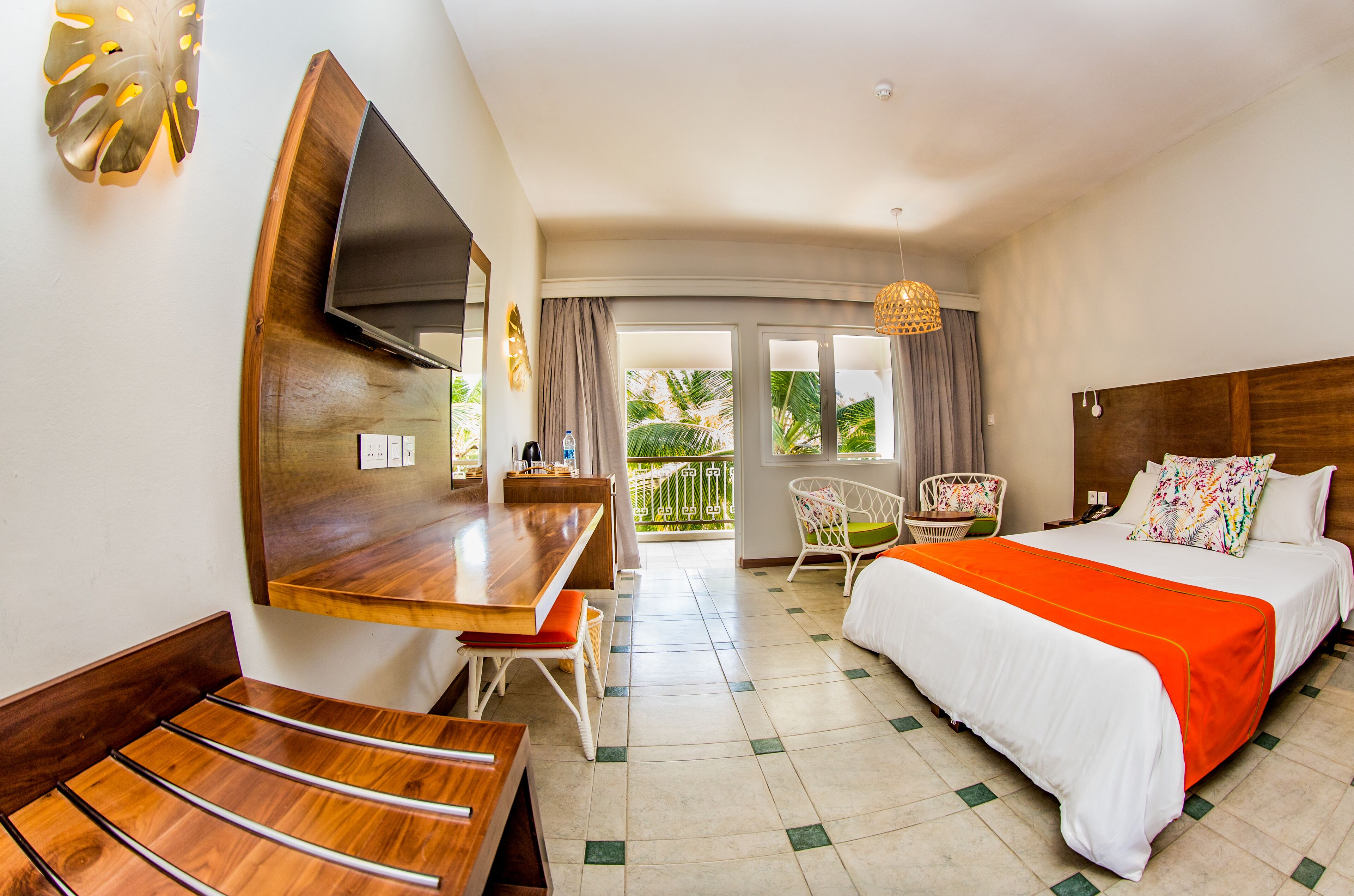 Minibar, in-room safe, individually furnished, desk