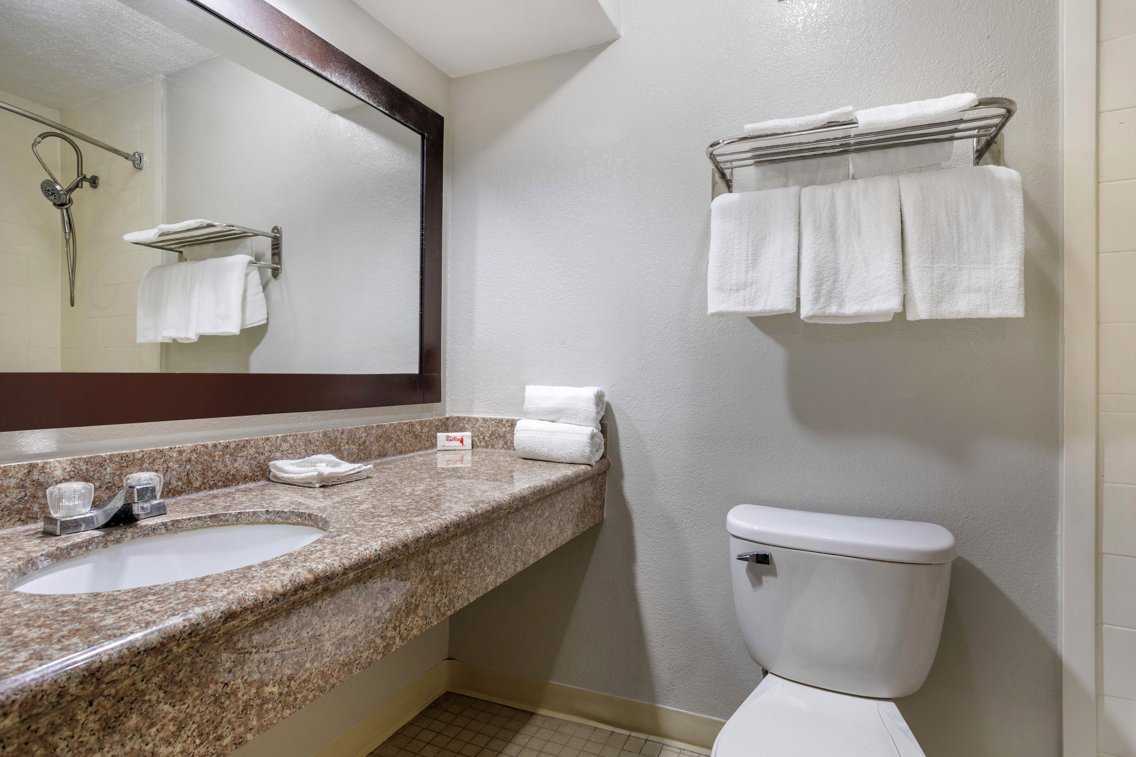 Suite, varias camas, no fumadores, cocina | Baño