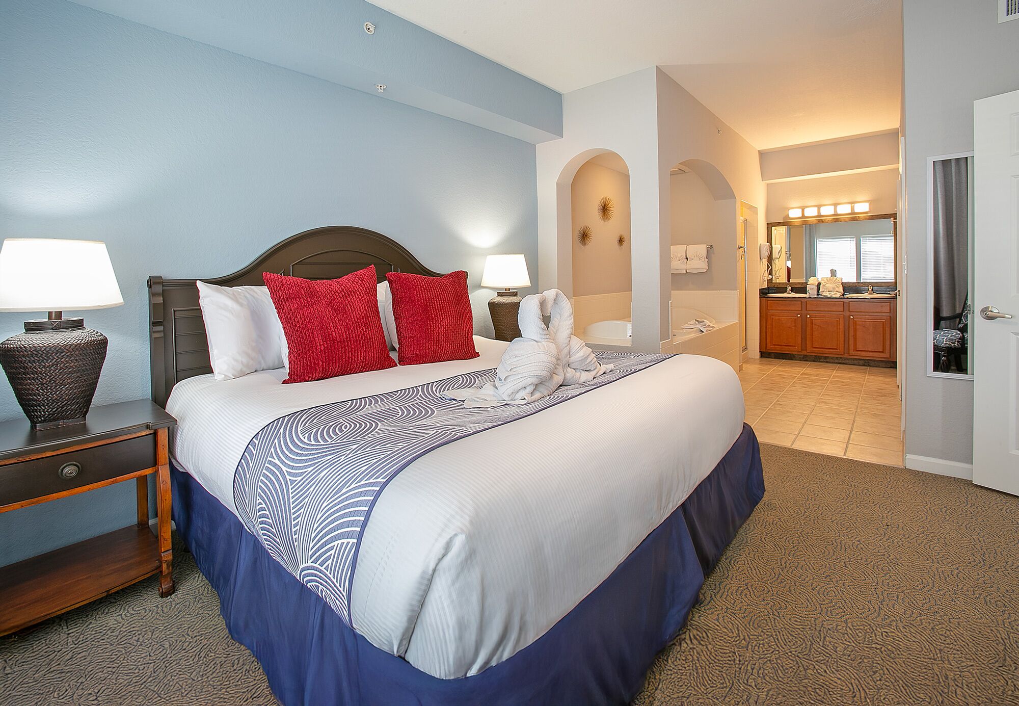 Suite Prestigio, 2 habitaciones, balcón, vista a la alberca | Ropa de cama de alta calidad y camas con pillow-top 