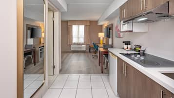 Suite, 1 Double Bed, Non Smoking