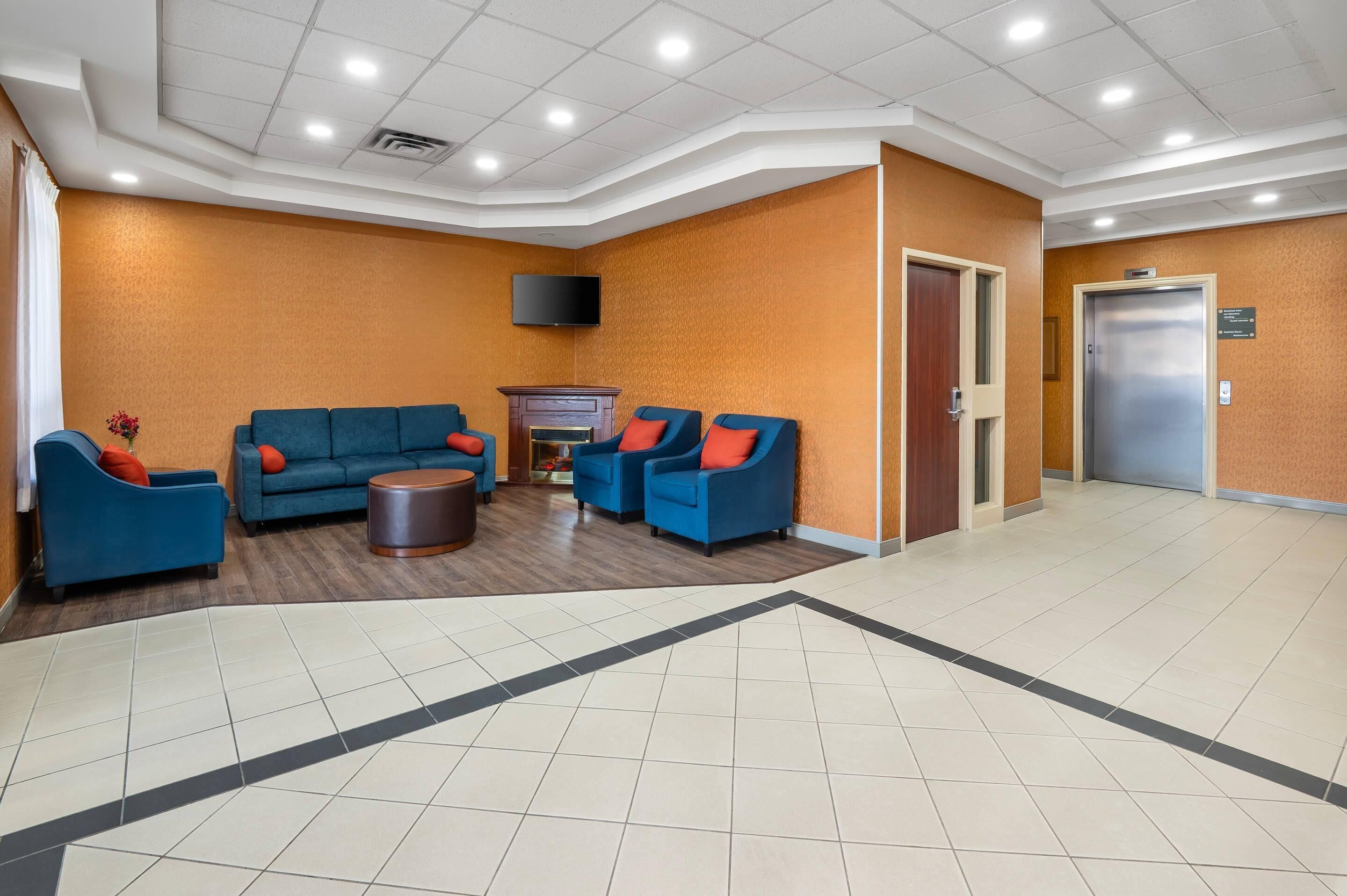 Photo - Comfort Inn Mississauga
