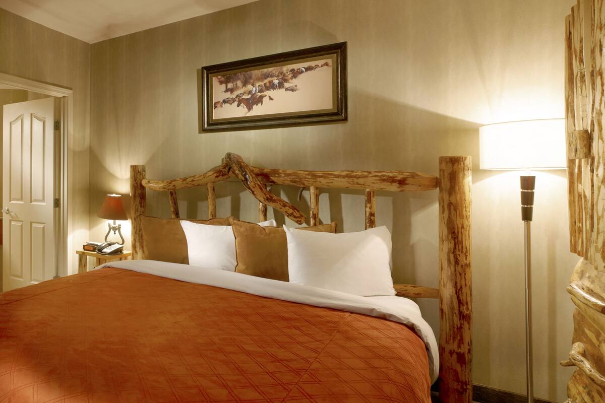 1 bedroom, premium bedding, down duvets, pillow-top beds