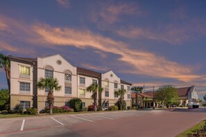 Exterior - Homewood Suites by Hilton Laredo at Mall del Norte (Laredo)