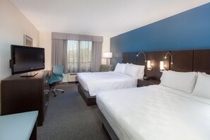 In-room safe, desk, blackout drapes, soundproofing - Holiday Inn Hotel & Suites Tallahassee Conference Ctr N by IHG (Tallahassee)