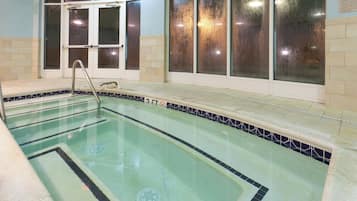 Piscine couverte