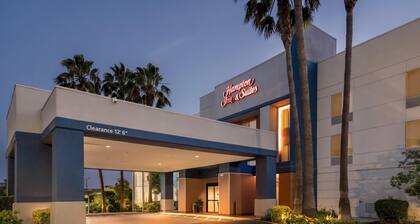 Hampton Inn & Suites Lathrop