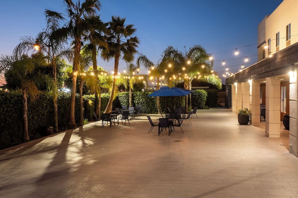 Hampton Inn & Suites Lathrop
