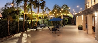 Hampton Inn & Suites Lathrop