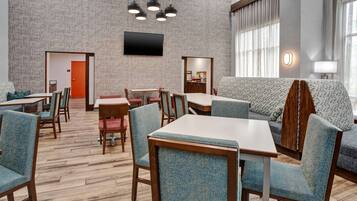 Free daily buffet breakfast