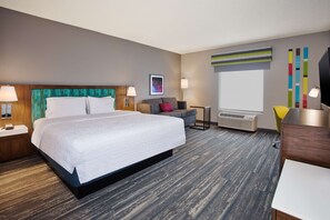 Studio, 1 King Bed, Non Smoking | Living area - Hampton Inn & Suites Tampa East (Casino Area) (Seffner)