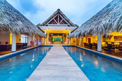 Le Sivory by Portblue Boutique