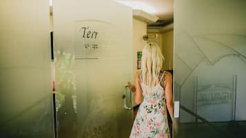Behandlungsräume für Paare, Sauna, Dampfbad, Körperbehandlungen