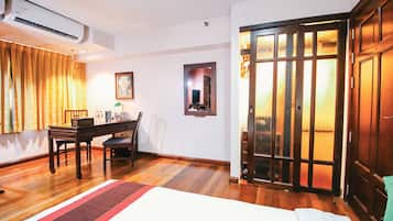 Superior Room (No view) | Minibar, in-room safe, blackout drapes, free WiFi