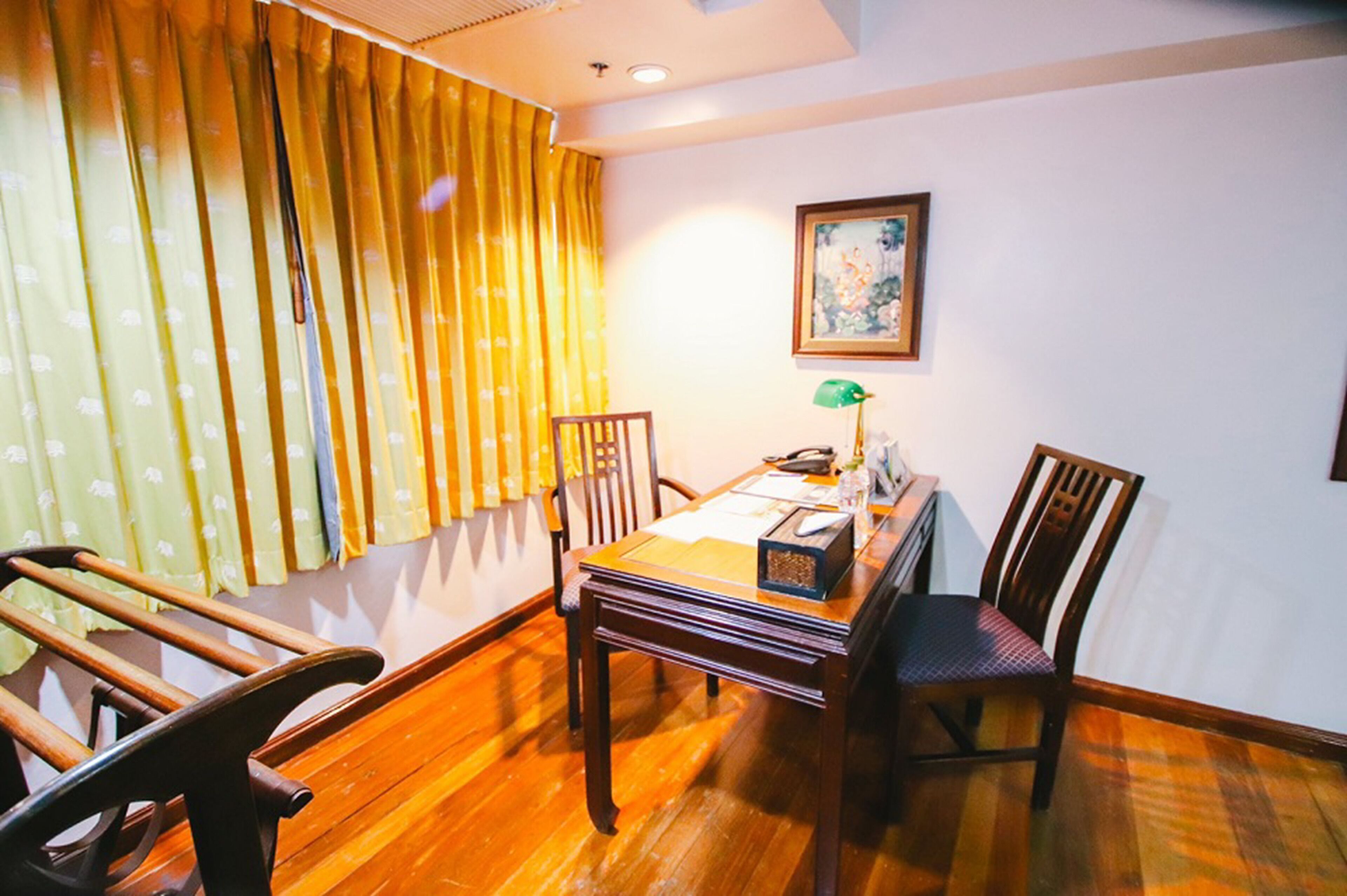 superior room (no view) | living area | lcd tv