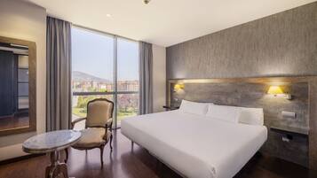 Double Room Single Use | Premium bedding, down comforters, minibar, in-room safe