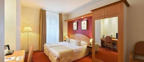 In-room safe, desk, laptop workspace, iron/ironing board