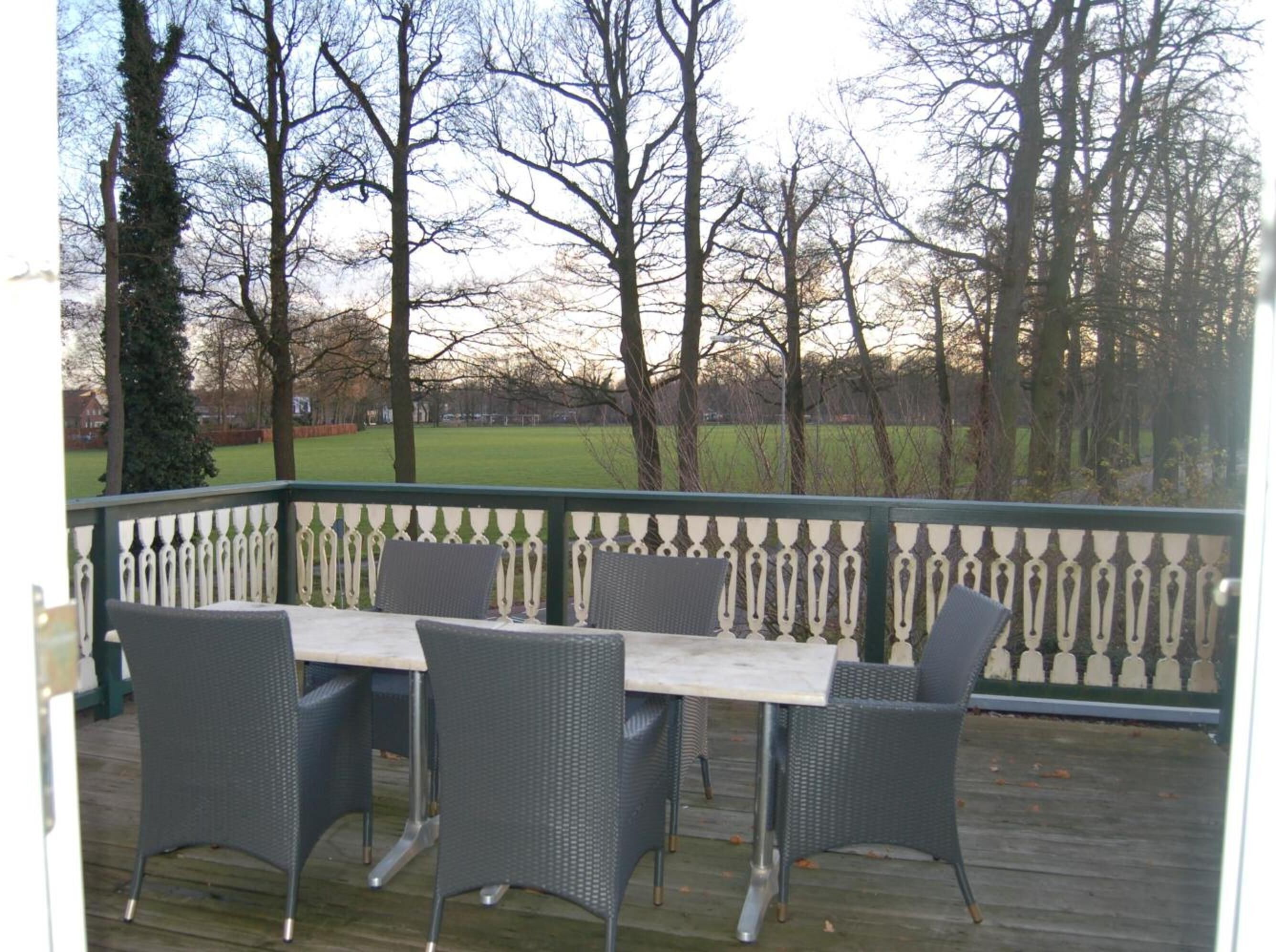 Apartamento básico, 5 quartos, para não fumantes, 2 banheiros | Sacada