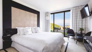 Chambre Classique Rez de Jardin Coté Mer | Literie de qualité supérieure, surmatelas