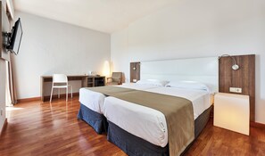 Free WiFi, bed sheets - Globales Apartamentos Cala Viñas Adults Only + 16 (Calvia)