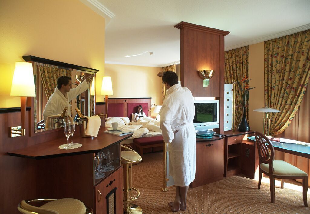 Minibar, in-room safe, soundproofing, free WiFi