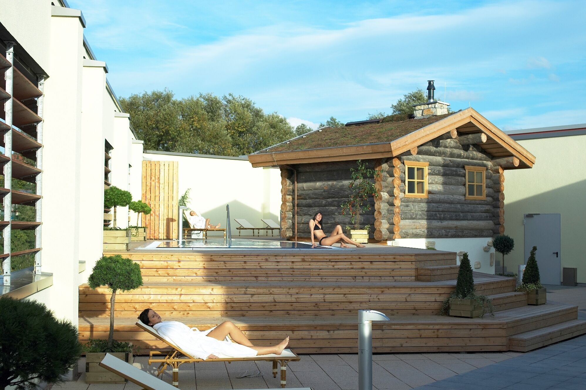 couples treatment room(s), sauna, hot tub, steam room