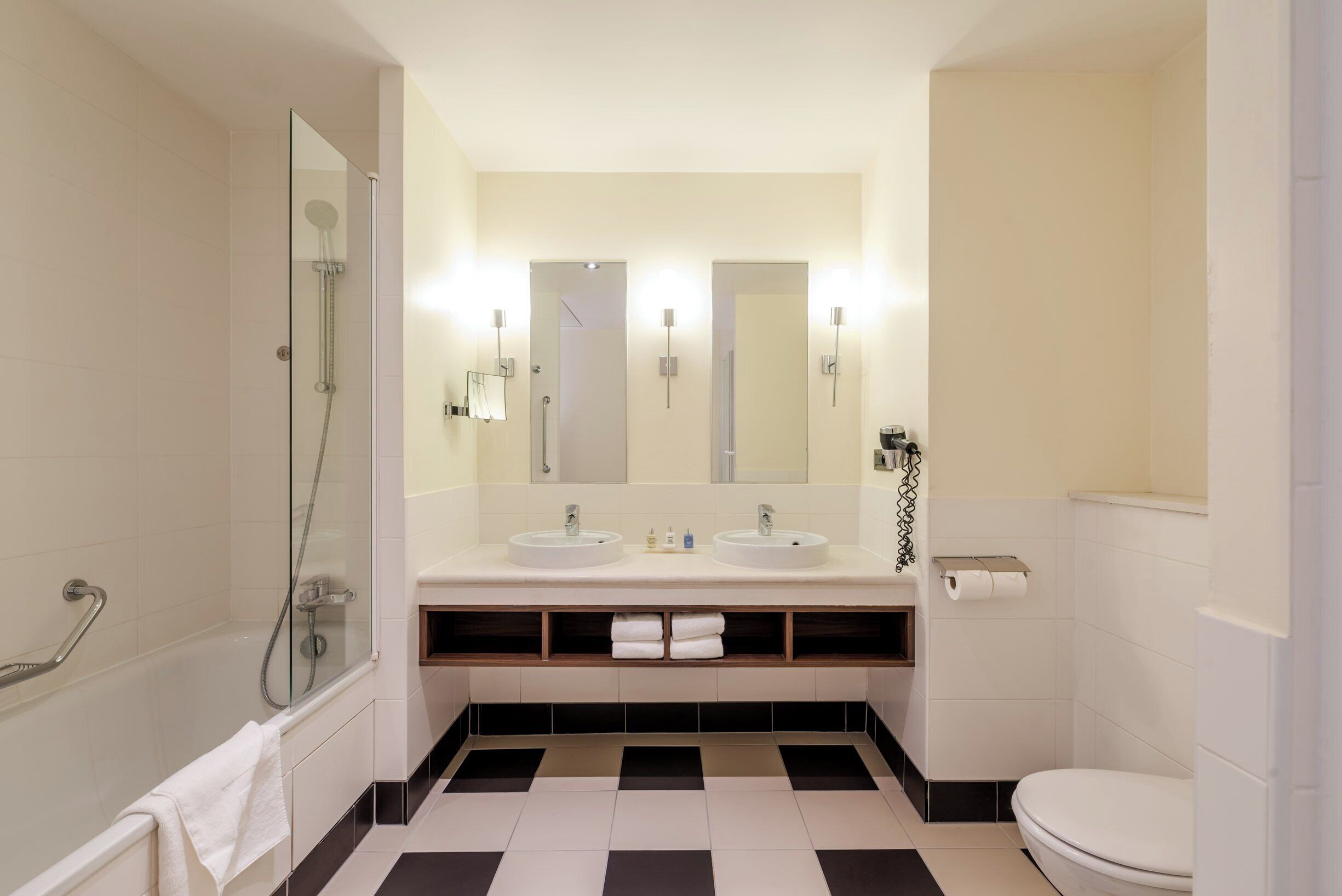 Suite, 1 Bedroom, Golf View (living area) | Premium bedding, minibar, in-room safe, desk