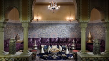 4 restaurants, Moroccan cuisine