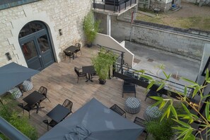 Aerial view - The Originals Boutique, Hôtel Le Londres, Saumur (Saumur)