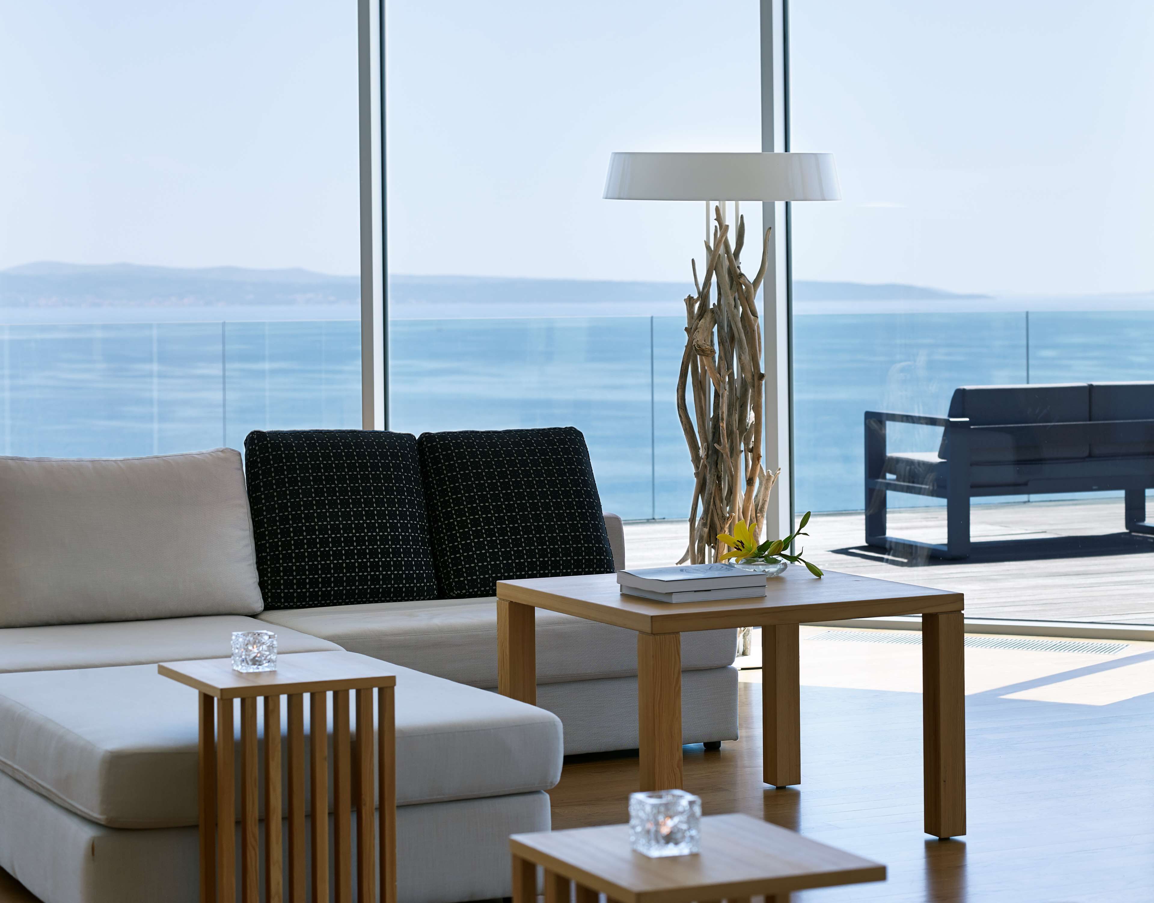 penthouse, sea view (suite) | 1 bedroom, hypo-allergenic bedding, in-room safe, desk
