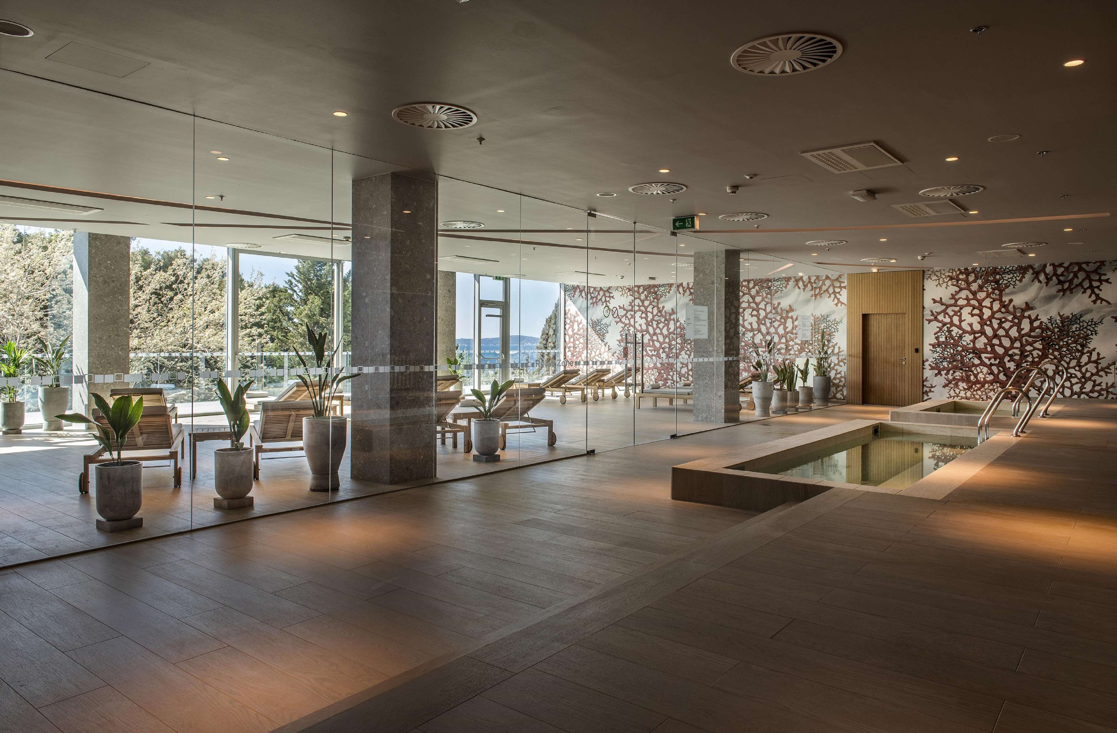 Espace de soins pour les couples, sauna, bain à remous, hammam