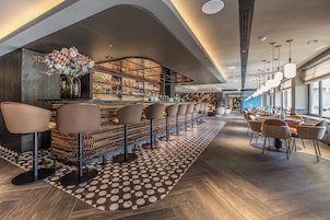 Bar (en la propiedad)