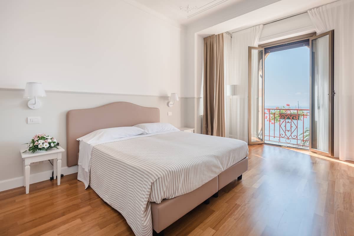 Down duvets, minibar, in-room safe, desk