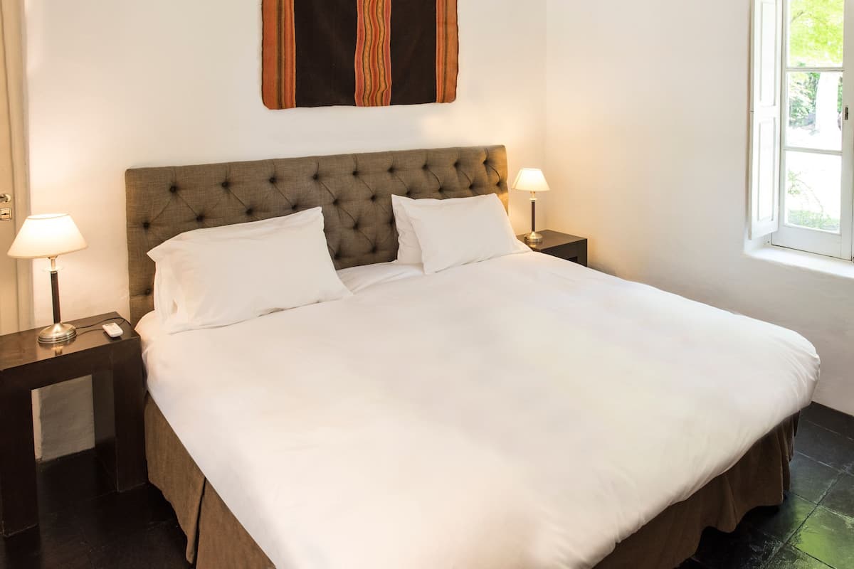 Superior Double Room, 1 King Bed | Premium bedding, in-room safe, individually decorated