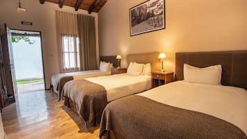 Triple Room, 3 Twin Beds | Premium bedding, in-room safe, individually decorated
